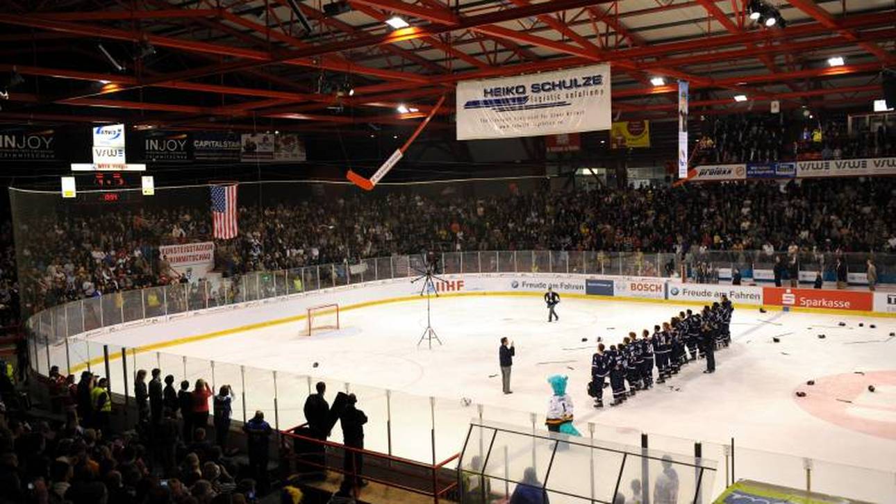 DDR-Eishockeylegende Braun ist tot