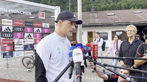 Kim Min-jae ist im Trainingslager des FC Bayern angekommen. Thomas Tuchel freut sich auf den Neuzugang und lobt ihn in den höchsten Tönen.