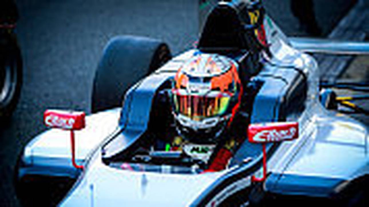 Formel 4: Pole für US-Racing-Fahrer