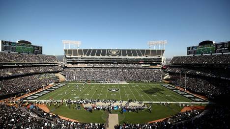 OAKLAND, CALIFORNIA - NOVEMBER 03:   A general view during the Oakland Raiders game against the Detroit Lions at RingCentral Coliseum on November 03, 2019 in Oakland, California. (Photo by Ezra Shaw/Getty Images)