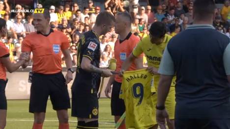 Der BVB verliert sein letztes Testspiel gegen den FC Villareal mit 0:2. im Blickpunkt aber nicht das Spiel, sondern eine emotionale Geste vor dem Anpfiff.