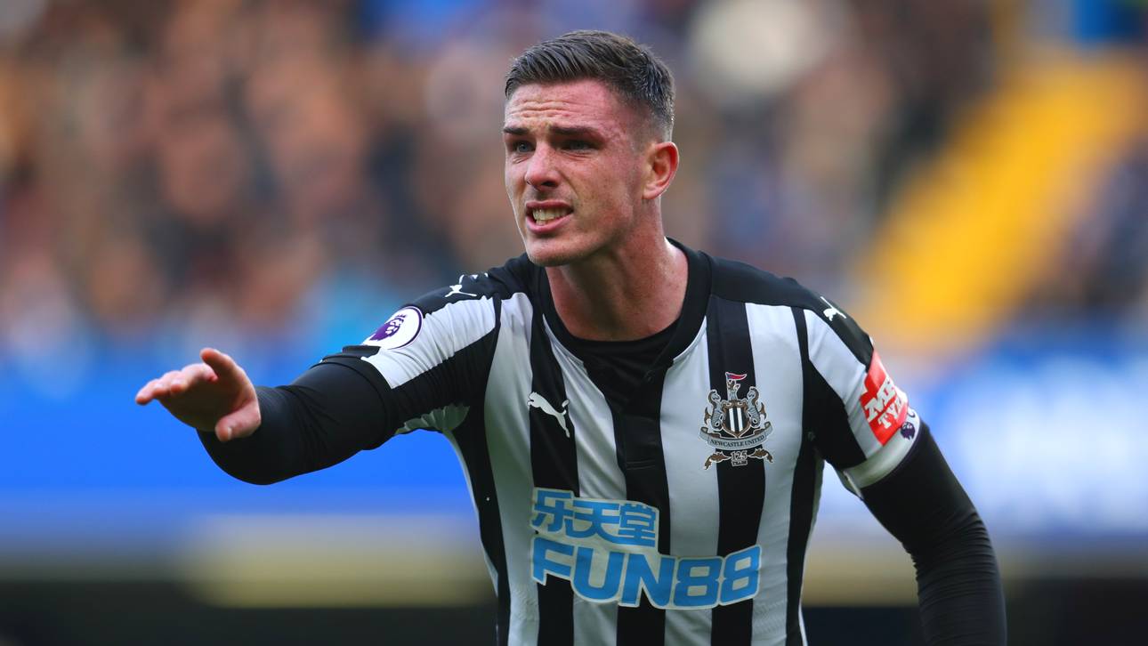 Ciaran Clark spielt bei Newcastle United