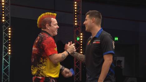 Weltmeister Peter Wright schlägt Ryan Meikle bei den European Darts Championships deutlich mit 6:2.