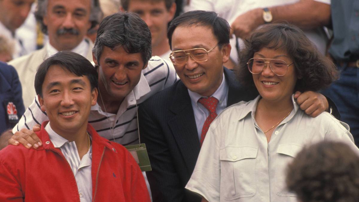 Michael Changs Eltern Joe und Betty Chang (r.) fieberten 1989 mit