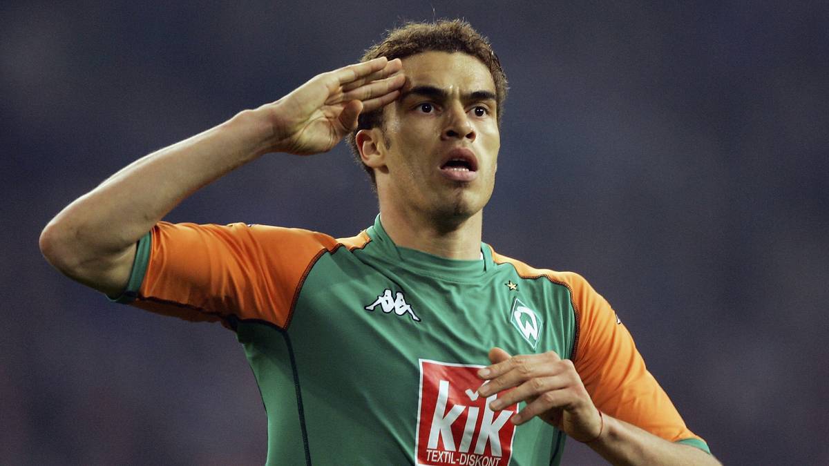 PLATZ 9: VALERIEN ISMAEL (113 Einsätze) - Der Abwehrspieler ist einer der erfolgreichsten Bundesliga-Franzosen. Ismael wurde sowohl mit Werder Bremen (2004) als auch mit dem FC Bayern (2006) Deutscher Meister.