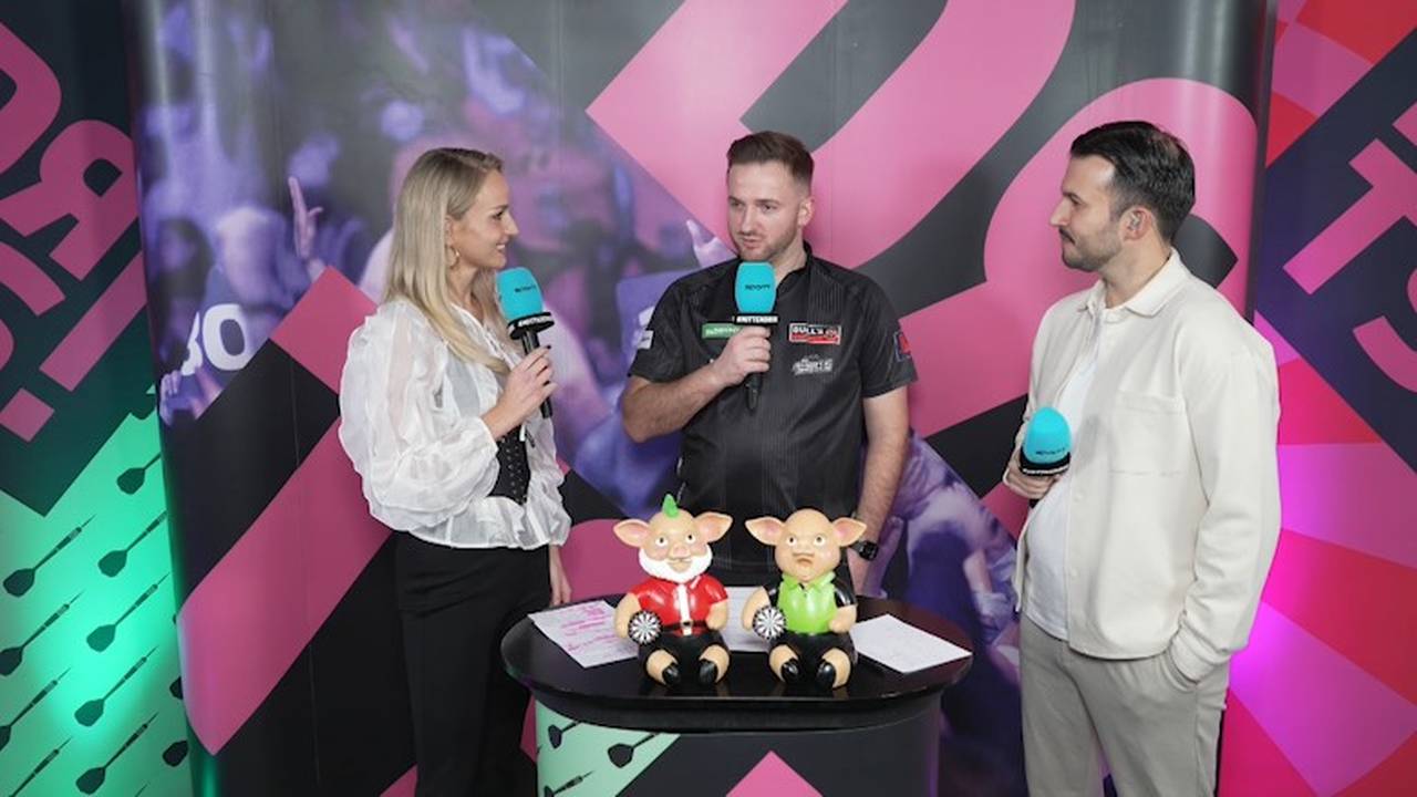 Auf diesen Moment wartete deutscher Darts-Profi 15 Jahre | Darts-WM