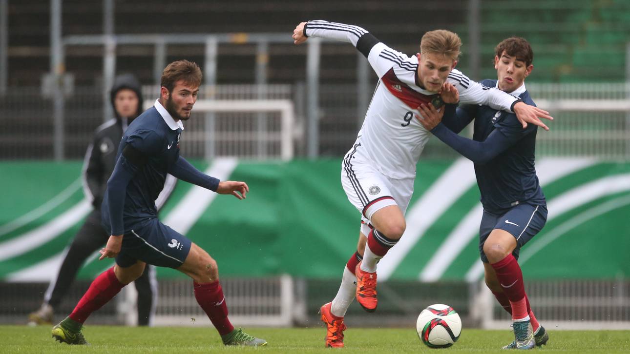 Wolfsburg bindet U19-Stürmertalent