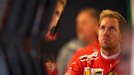 Sebastian Vettel muss in der Startaufstellung beim USA-GP drei Plätze weiter hinten starten