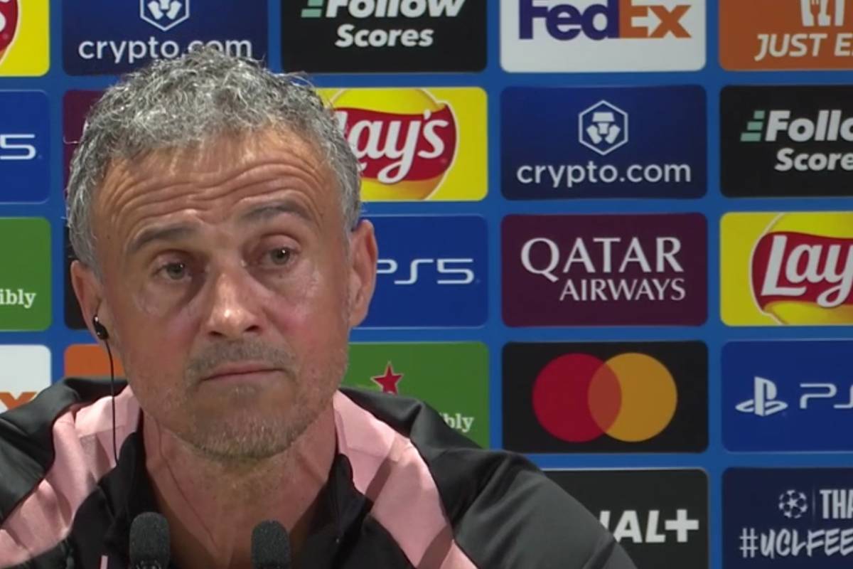 Vor dem Halbfinal-Rückspiel blickt PSG-Coach Luis Enrique auf die bisherige Saison zurück. Der 4:2-Sieg gegen Man City in der Ligaphase sei dabei ein Knackpunkt gewesen. Vertrauen in sein Team hatte der Spanier aber schon davor.