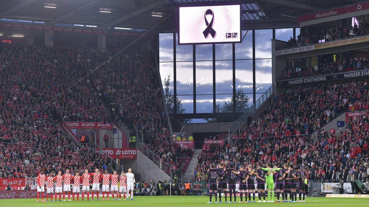 Schweigeminute für Beckenbauer