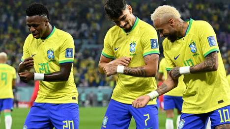 Die Brasilianer tanzen sich ins Viertelfinale