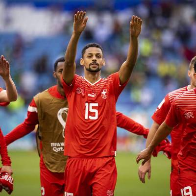 Djibril Sow spielt mit der Schweiz eine starke WM in Katar. Klubs aus der Premier League wollen ihn schon im Winter holen. Die Schmerzgrenze von Eintracht Frankfurt ist allerdings hoch. 