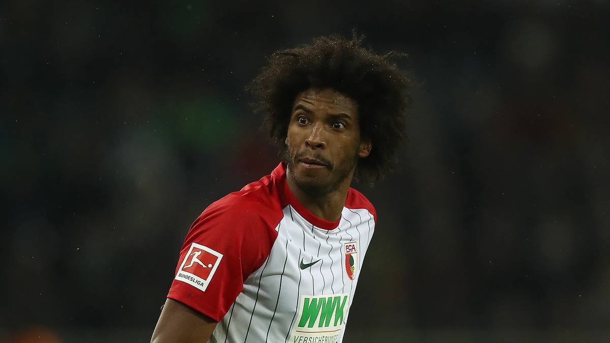 Möglicherweise wollte Caiuby seinen Abgang aber auch forcieren. Am Samstag sprach er gegenüber dem brasilianischen Internetportal "UOL Esporte" von einem baldigen Abschied aus der Bundesliga. Am Dienstag meinte Reuter, dass er vom Brasilianer "unglaublich enttäuscht" sei