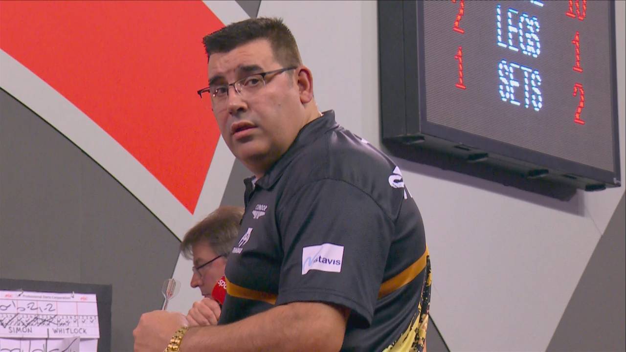 Darts WM 2023: De Sousa gewinnt nach Aufholjagd gegen Simon Whitlock mit 3:2