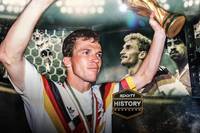 Angeführt von Weltstar Lothar Matthäus dominierte das DFB-Team die WM 1990 in Italien. Es wurde ein magischer Sommer, dem Andreas Brehme im Finale das Sahnehäubchen aufsetzte.