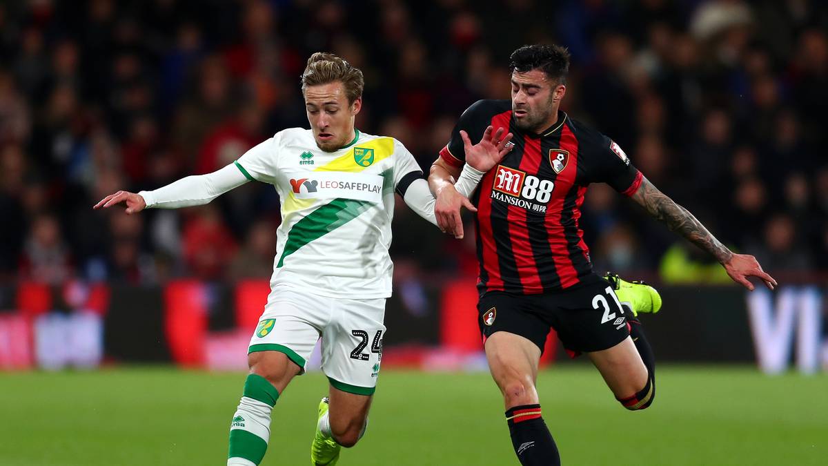 Derweil hat FELIX PASSLACK seinen Marktwert nicht unbedingt gesteigert. Der 20-Jährige ging im Sommer auf Leihbasis zu Norwich City in die zweite englische Liga, kam dort im Liga-Alltag aber noch keine Minute zum Einsatz. Der Rechtsverteidiger durchlebt derzeit ein Karrieretief