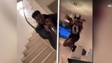Der Bayern-Star Alphonso Davies zeigt auf TikTok immer wieder seine Entertainment-Qualitäten. Auch im 007-Modus ist er zusehen. Übt der Kanadier da etwa schon für seinen ersten Action-Streifen? 
