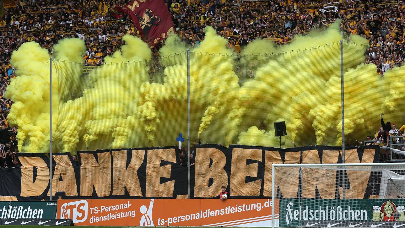 Dynamo Dresden v Hansa Rostock  - 3. Liga