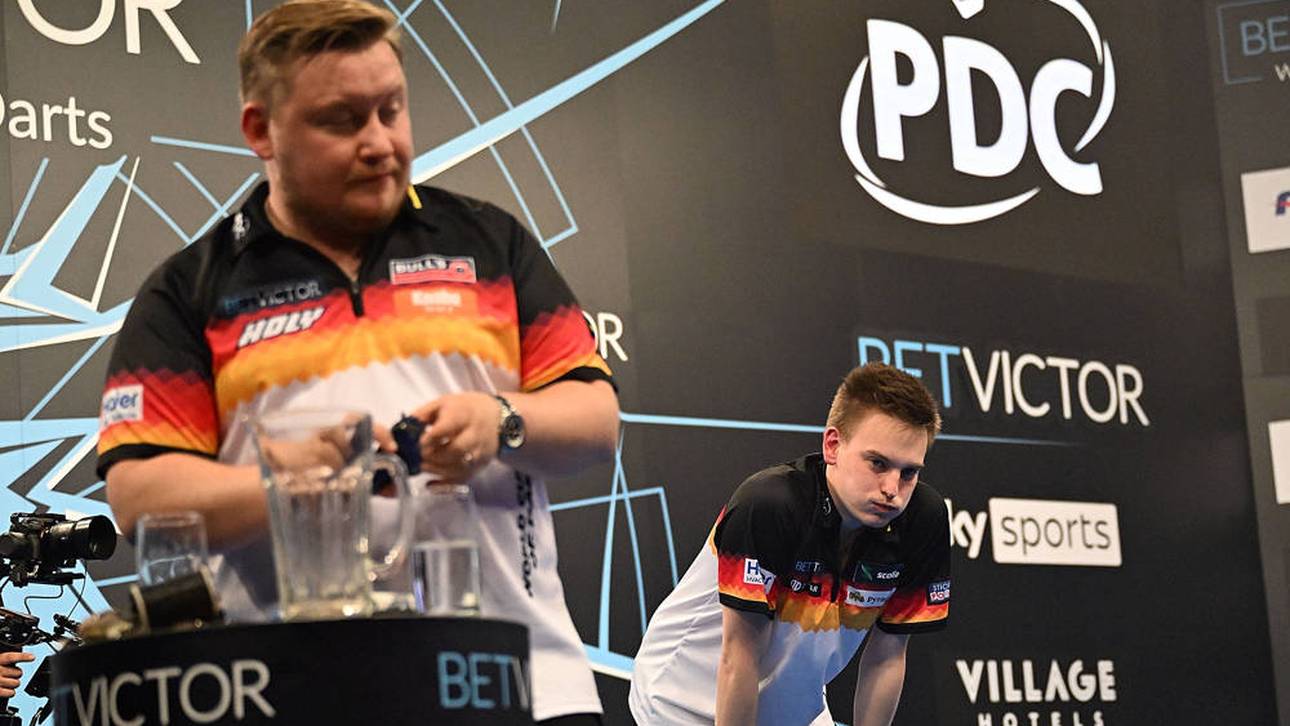 Martin Schindler (l.) und Ricardo Pietreczko vertraten Deutschland erstmals gemeinsam beim World Cup of Darts