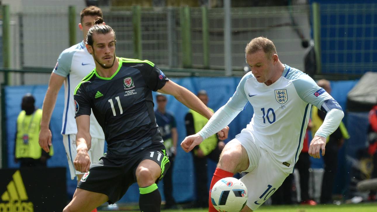 Rooney begibt sich auf Giggs‘ Spuren