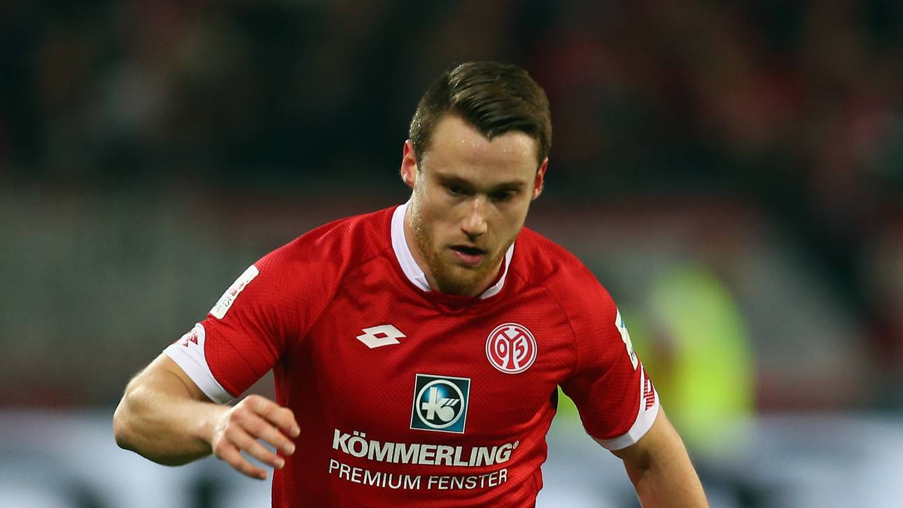 Mainz zieht Option bei Clemens