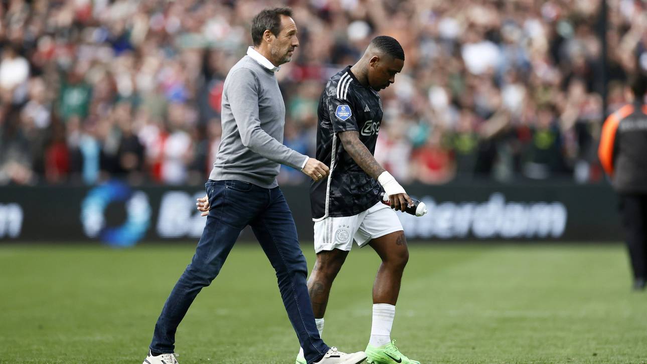 „Prügel für die Ewigkeit“: Ajax erneut am Boden