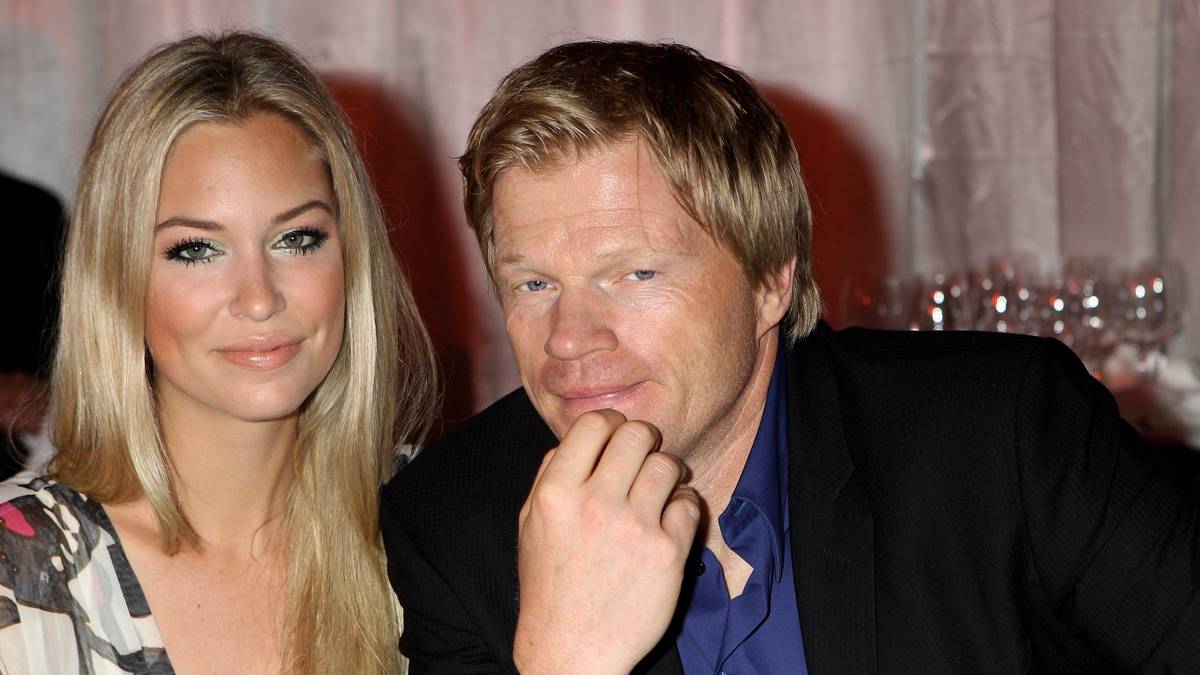 Privat ist Oliver Kahn seit 2011 nach ein paar unruhigen Jahren mit Model Svenja Kögel verheiratet, mit der er zwei gemeinsame Kinder hat - zwei weitere gingen aus der ersten Ehe mit Simone hervor