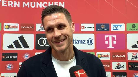 BVB-Sportdirektor Sebastian Kehl wird im Interview nach einer Frage zur Champions League auf dem falschen Fuß erwischt.