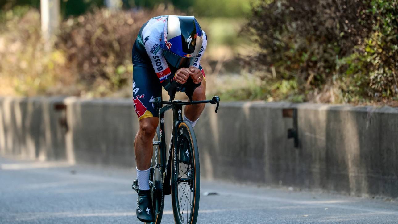 Roglic im Rosa Trikot