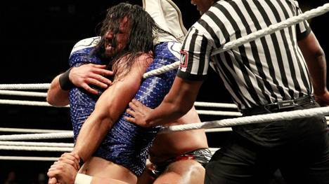 Drew McIntyre verletzte sich beim WWE-Match gegen Andrade Almas