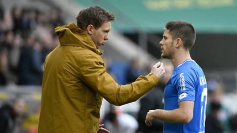 Andrej Kramaric (r.) im Gespräch mit Julian Nagelsmann (l.) im Jahr 2019