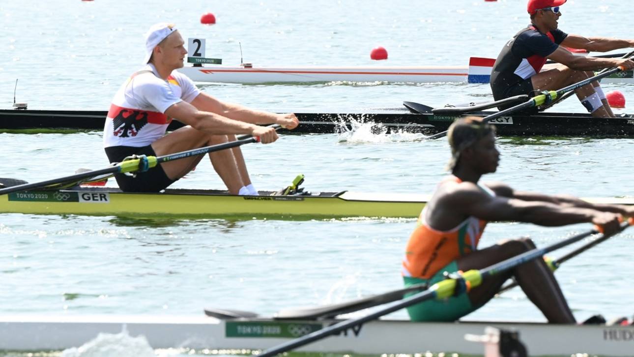 Ruder-Star Zeidler locker im Halbfinale