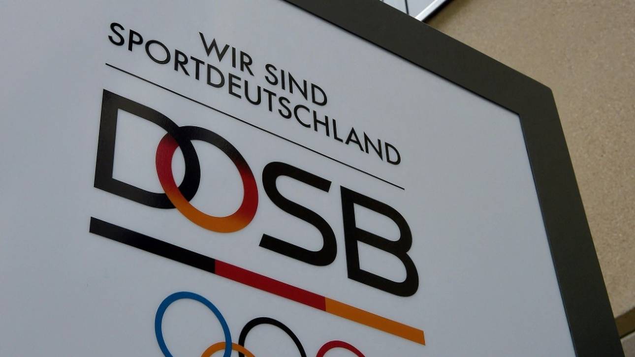 Sportausschuss: BMI und DOSB verteidigen Strategiepapier