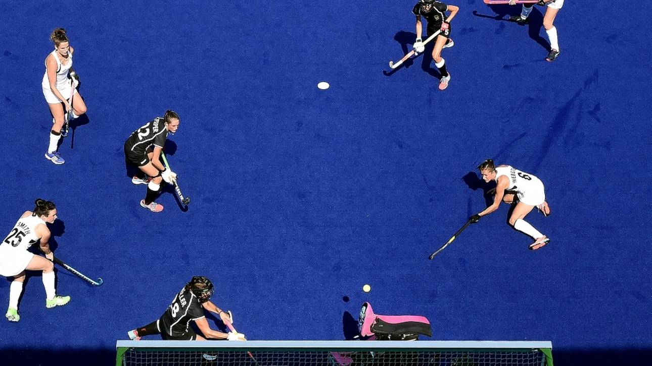 Hockey: Herren unterliegen Großbritannien trotz Blitzstart – Frauen drehen das Spiel