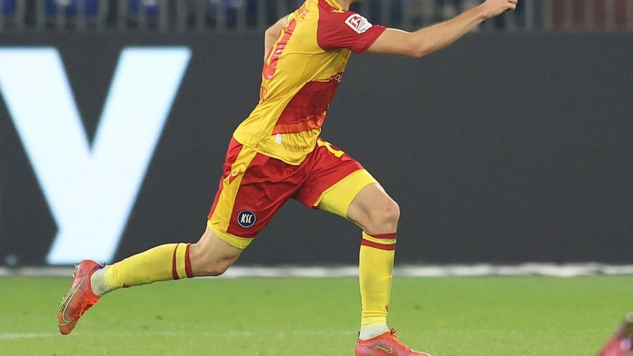 2. Liga: KSC dreht Partie in Unterzahl