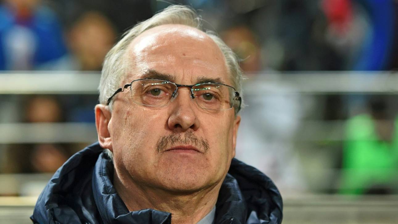 Stielike beendet Trainerkarriere