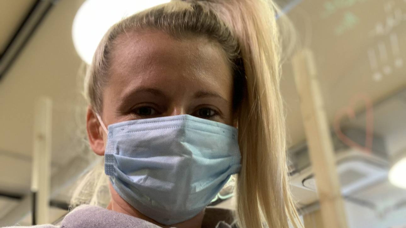 Julia Simic steht bei West Ham United unter Vertrag. Aufgrund der Corona-Krise und einer Verletzung arbeitet sie momentan in einem Nürnberger Bio-Laden.