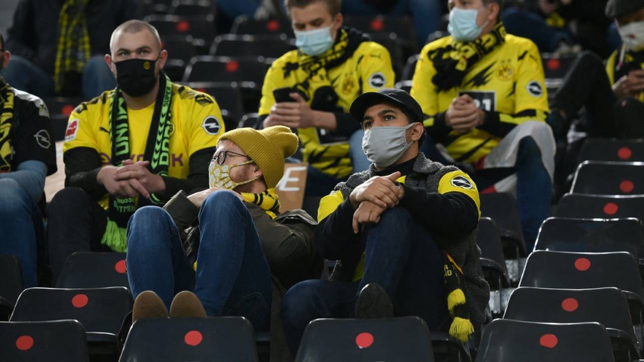 Fans kritisieren Reformen im Profifußball