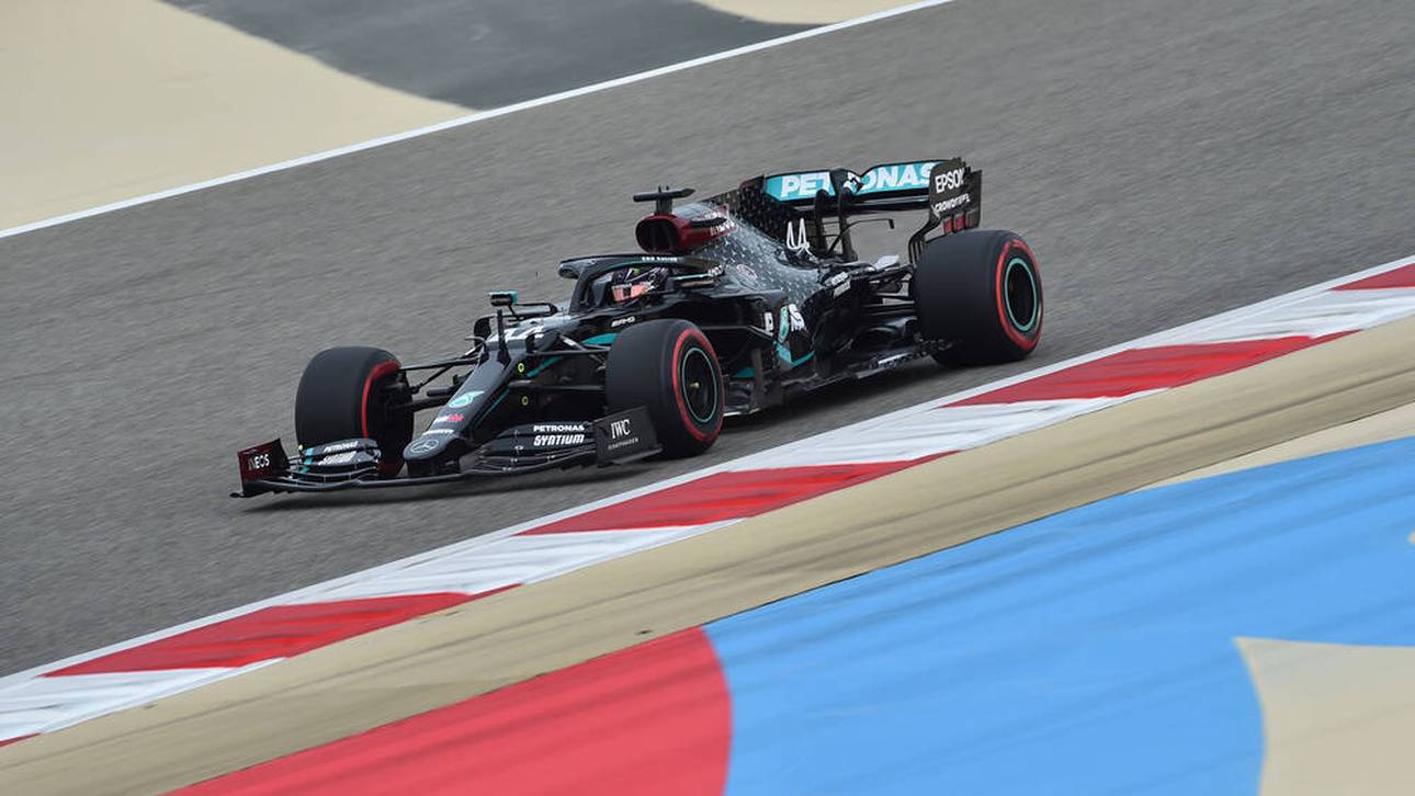 Hamilton holt Pole in Bahrain