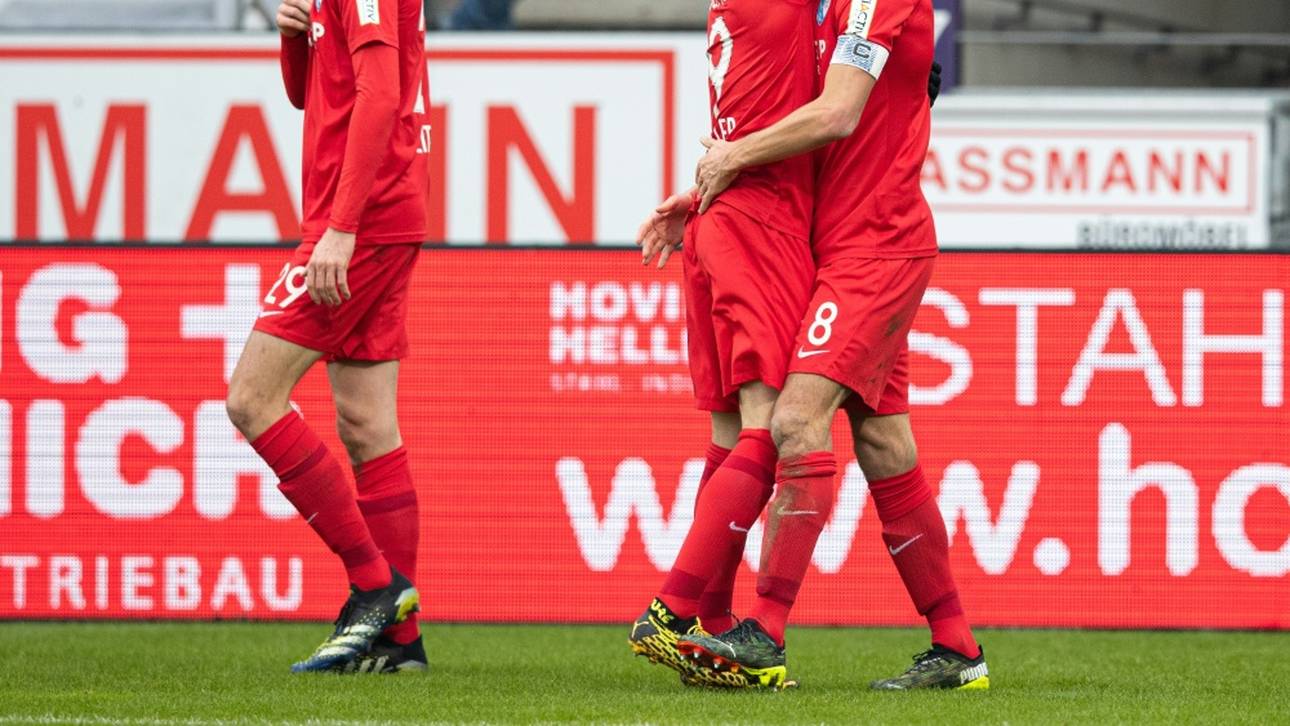 Bochum verkürzt Rückstand auf Spitzenreiter HSV auf zwei Punkte