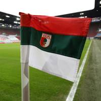 Der FCA-Wald wächst weiter: Fußball-Bundesligist FC Augsburg setzt seine Baumpflanzaktion in einem Waldstück unweit der WWK-Arena fort.