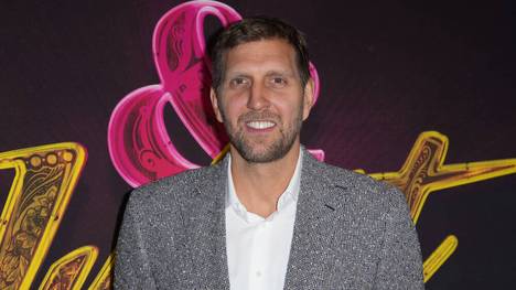 Deutschlands Basketball-Idol Dirk Nowitzki wird aller Voraussicht nach im kommenden Jahr in die „Hall of Fame“ der NBA aufgenommen.