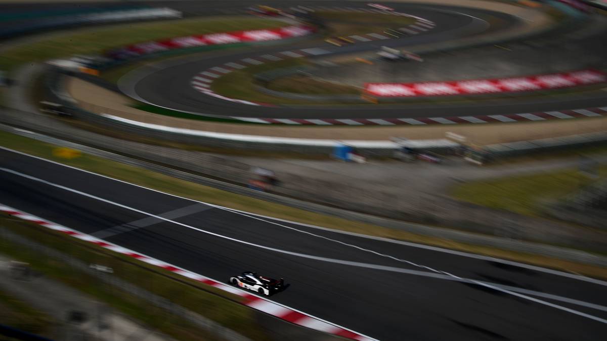SCHANGHAI/CHINA, 5. November: 16 Kurven auf 5,4 Kilometern Rennstrecke erwarten die Piloten auf dem Shanghai International Circuit. Der Streckenverlauf ist dabei an den chinesischen Schriftzug Schang (übersetzt: hoch oben) angelehnt 