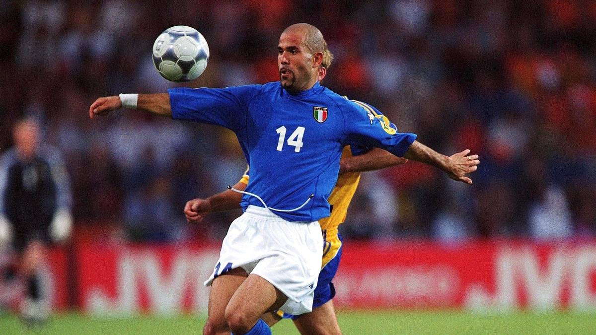 ANGELO DI LIVIO: 40 Spiele