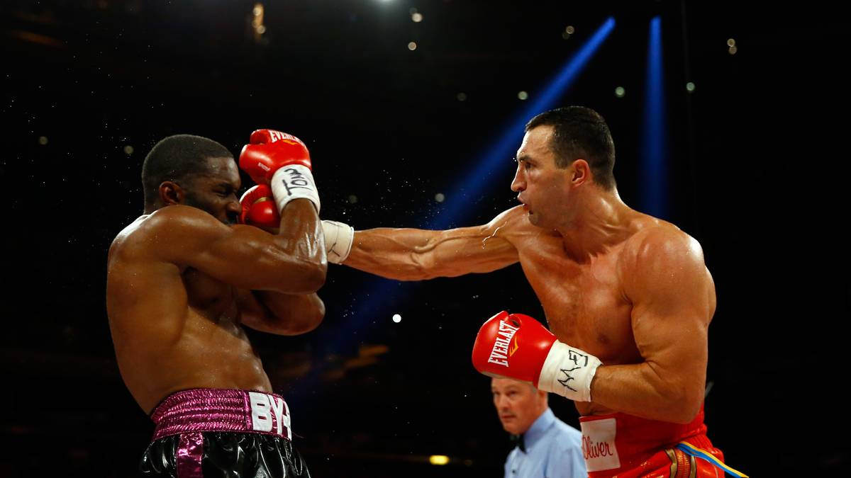 545 Treffer hatte Klitschko am Ende gelandet, deutlich mehr als sein Gegner Jennings (376). Die Punktrichter werteten den Kampf mit 116:111, 116:111 und 118:109. Klitschko hatte also das wichtigste Ziel erreicht: Er durfte seine Weltmeistertitel behalten