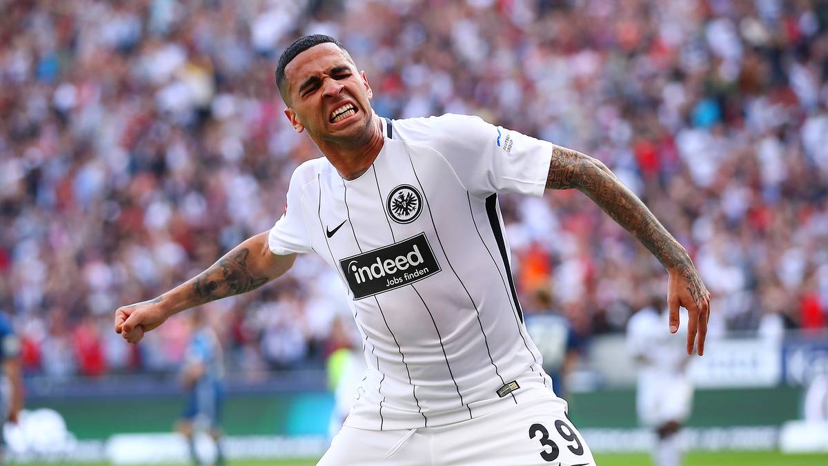 OMAR MASCARELL (Eintracht Frankfurt, 25, Vertrag bis 2019:) Soll nach einer starken Saison bei Eintracht Frankfurt zurückkehren und die Vorbereitung mitmachen, danach voraussichtlich aber gewinnbringend weiterverkauft werden