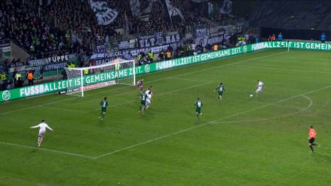 Drittligist Saarbrücken fegt unaufhaltsam ins Halbfinale des DFB-Pokals und eliminiert dabei unter anderem den FC Bayern, Frankfurt und Gladbach. Das Erfolgsrezept: fighten bis zur letzten Sekunde!