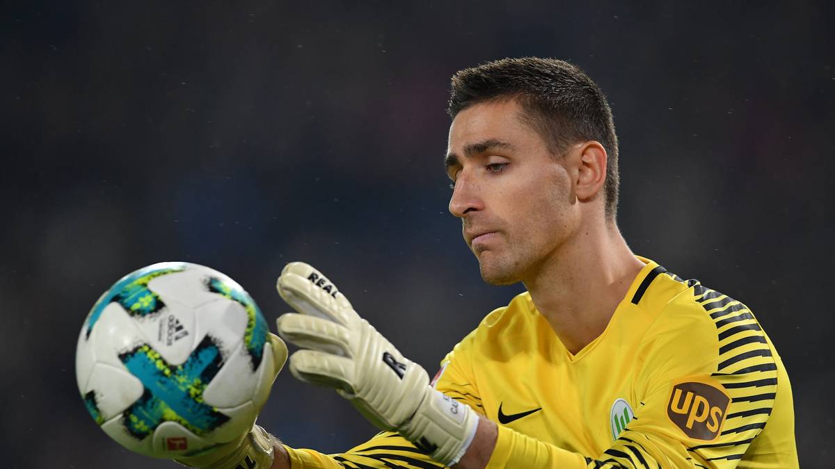 PLATZ 10: Koen Casteels (VfL Wolfsburg): Weisse Westen: 8 - Gegentore: 48