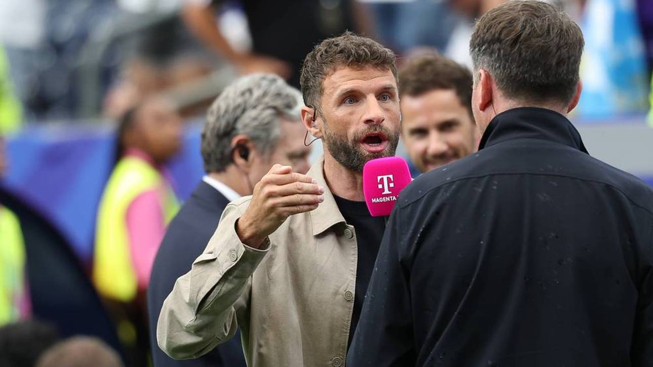 Premiere für Müller und Hummels