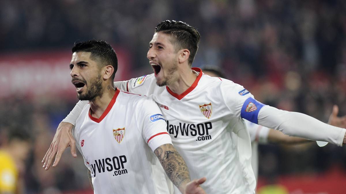 Links hinten ist der Ex-Schalker Sergio Escudero gesetzt, der auch Pareja als Kapitän vertritt. Auf der rechten Seite dagegen fällt Stammspieler Sebastien Corchia wegen einer Leistenverletzung auf unbestimmte Zeit aus, was Trainer Montella Probleme bereitet